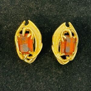 Vintage Sarah Coventry: (Signed) Stunning Amber Topaz Gold Clip on Earrings  1.2